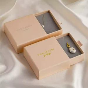 Kraft Earing Box
